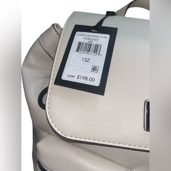 DKNY DAMIAN Drawstring snap closure BACKPACK in Pearl/Off white🔥 NWT - Picture 3 of 12